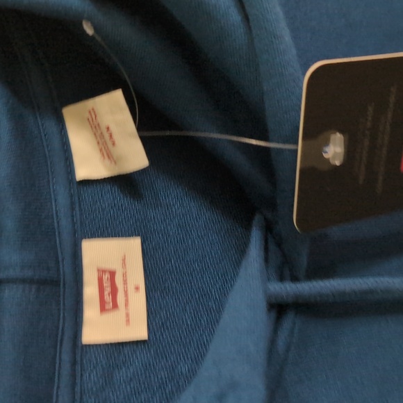 NEW Levi's Hoodie Sweater Ladies M *A2 - Picture 3 of 5